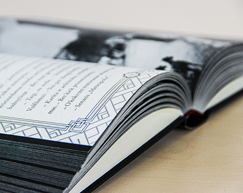 Black_and_White_Books_02